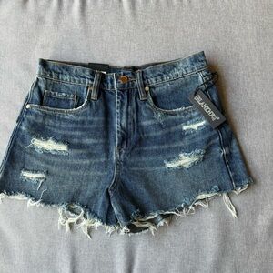 BLANKNYC Women's The Barrow Denim Jean Shorts with Pockets, Size 27